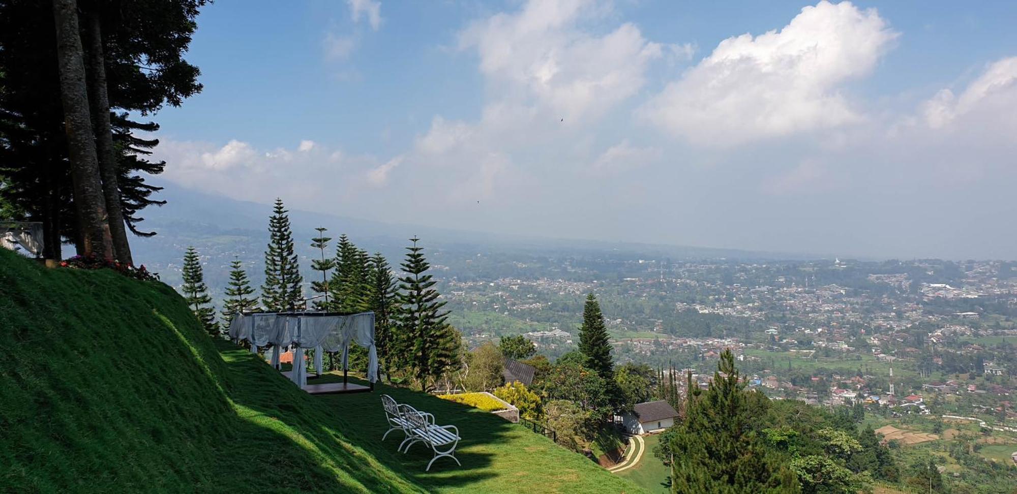 Damar Langit Resort Чисаруа Экстерьер фото