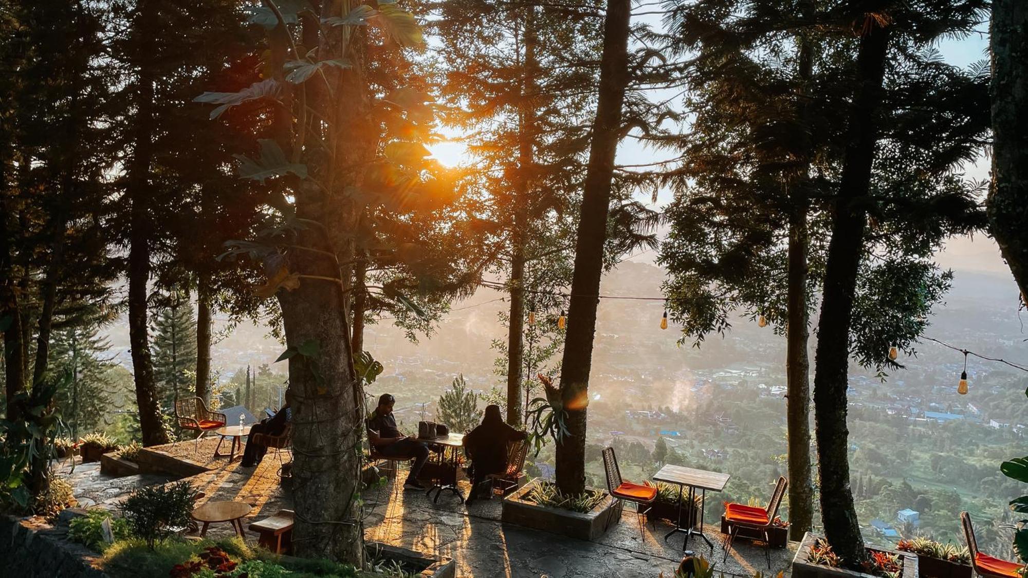 Damar Langit Resort Чисаруа Экстерьер фото