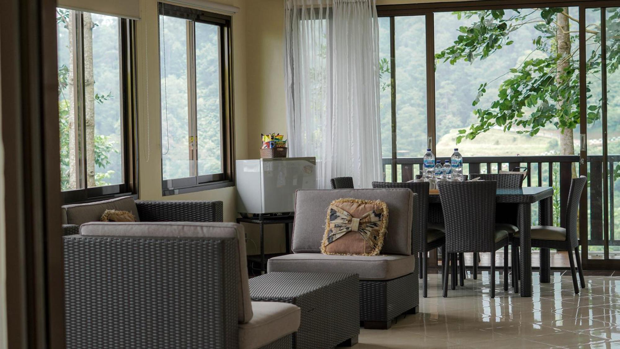 Damar Langit Resort Чисаруа Экстерьер фото